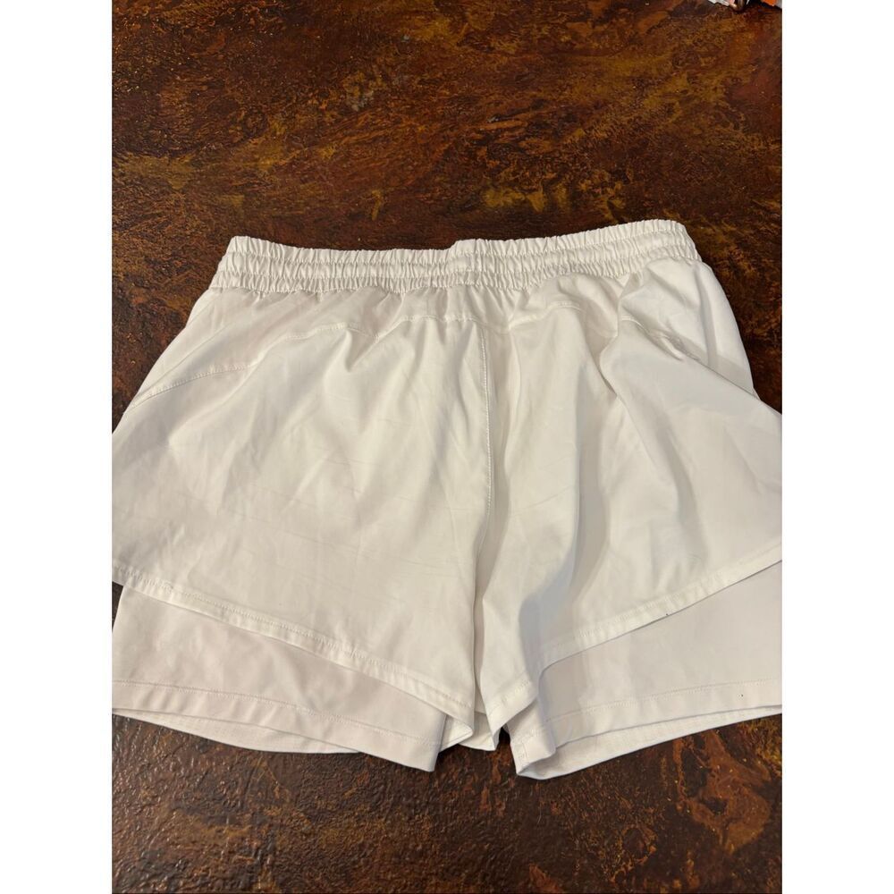 Athleta Racer Run 2-in-1 Shorts Size M White Built-In Compression Shorts - Picture 6 of 7